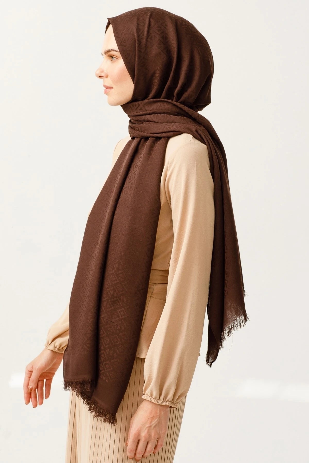 Triangle Pattern Cotton Jacquard Scarf - Bitter Coffee
