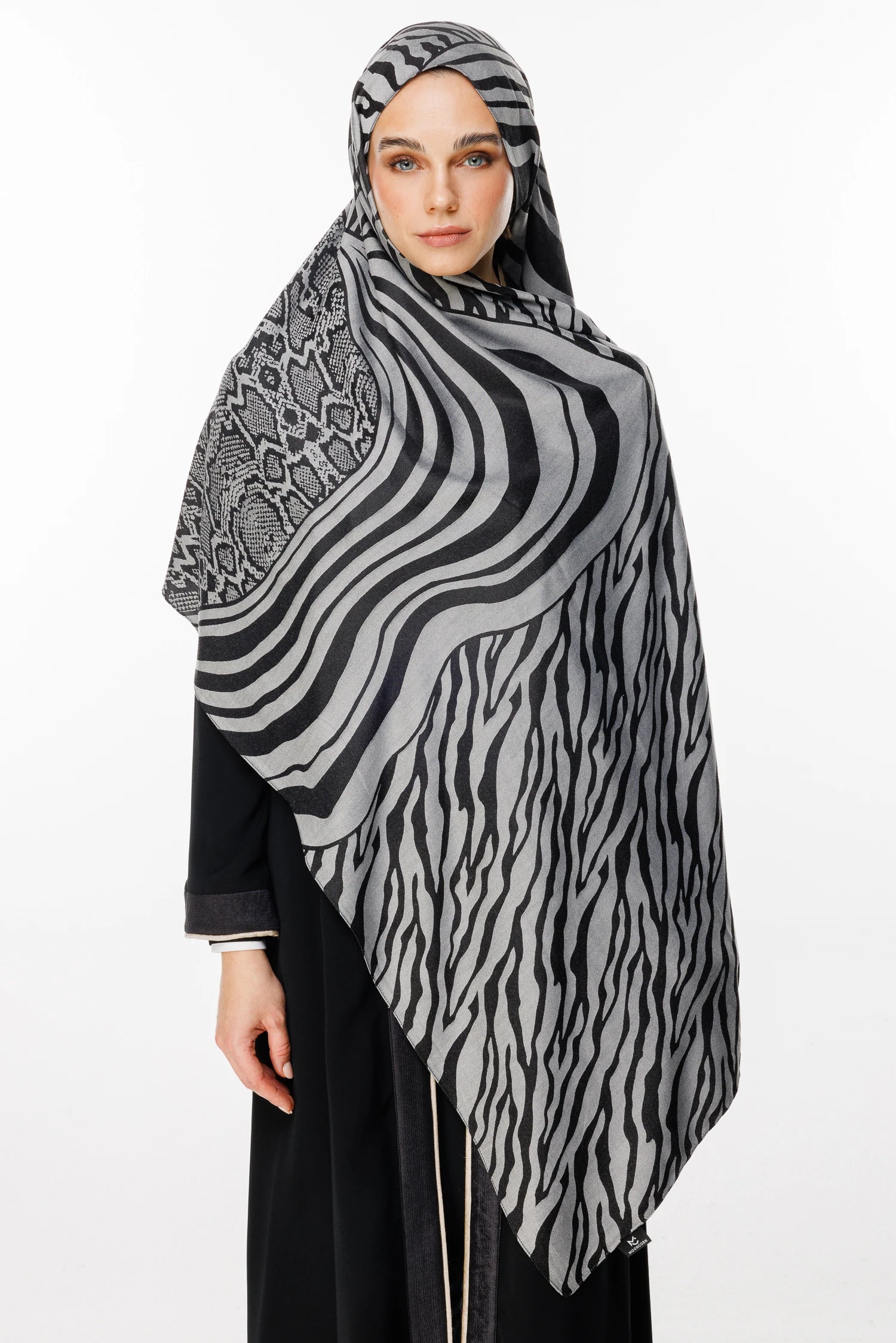 Riad Pattern Double-Sided Shawl - Black-Black