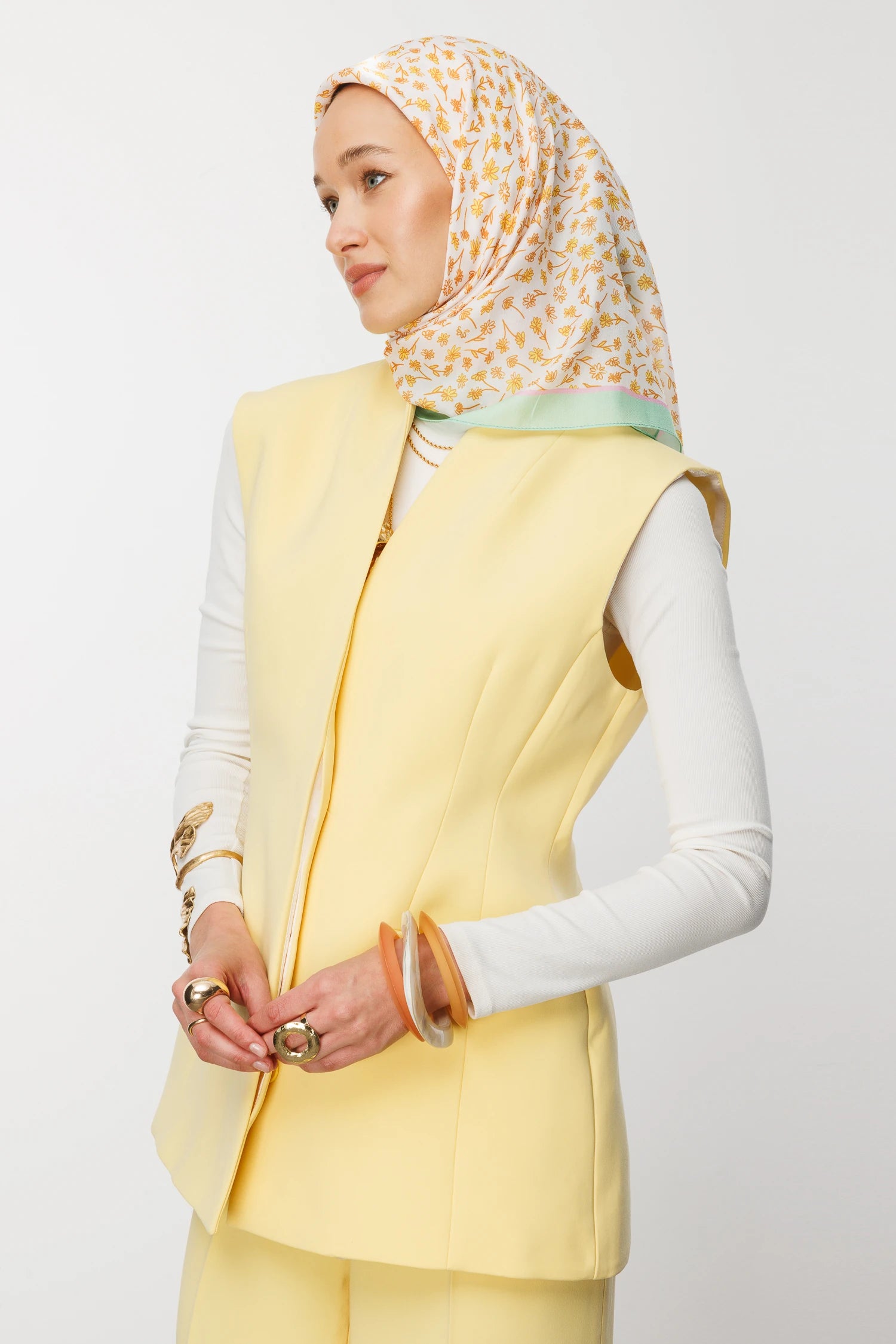 Minor Pattern Cotton Scarf - Yellow