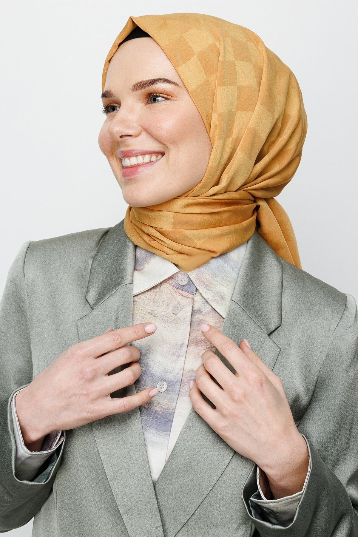 Checkerboard Pattern Silky Jacquard Shawl - Mustard
