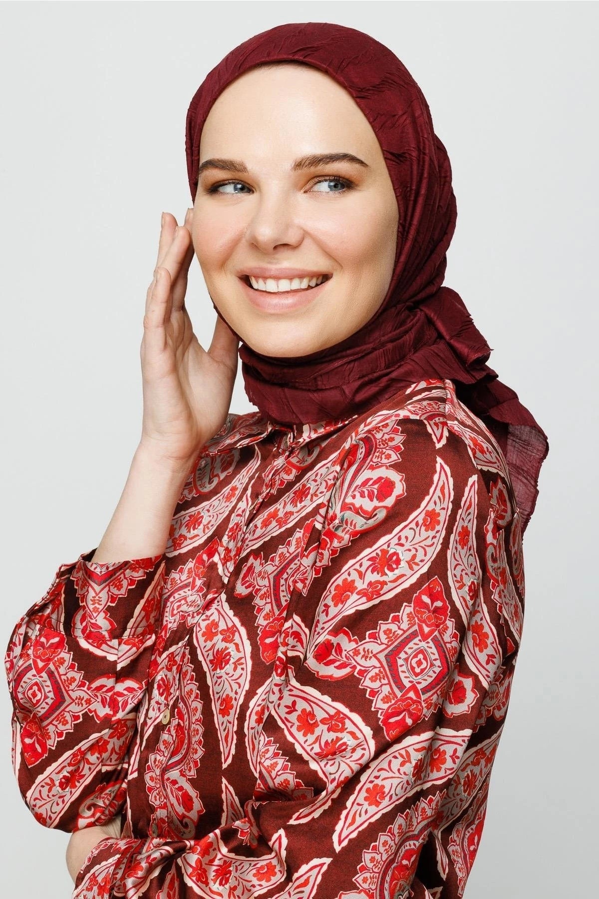 Pleated Bamboo Scarf - Dark Burgundy