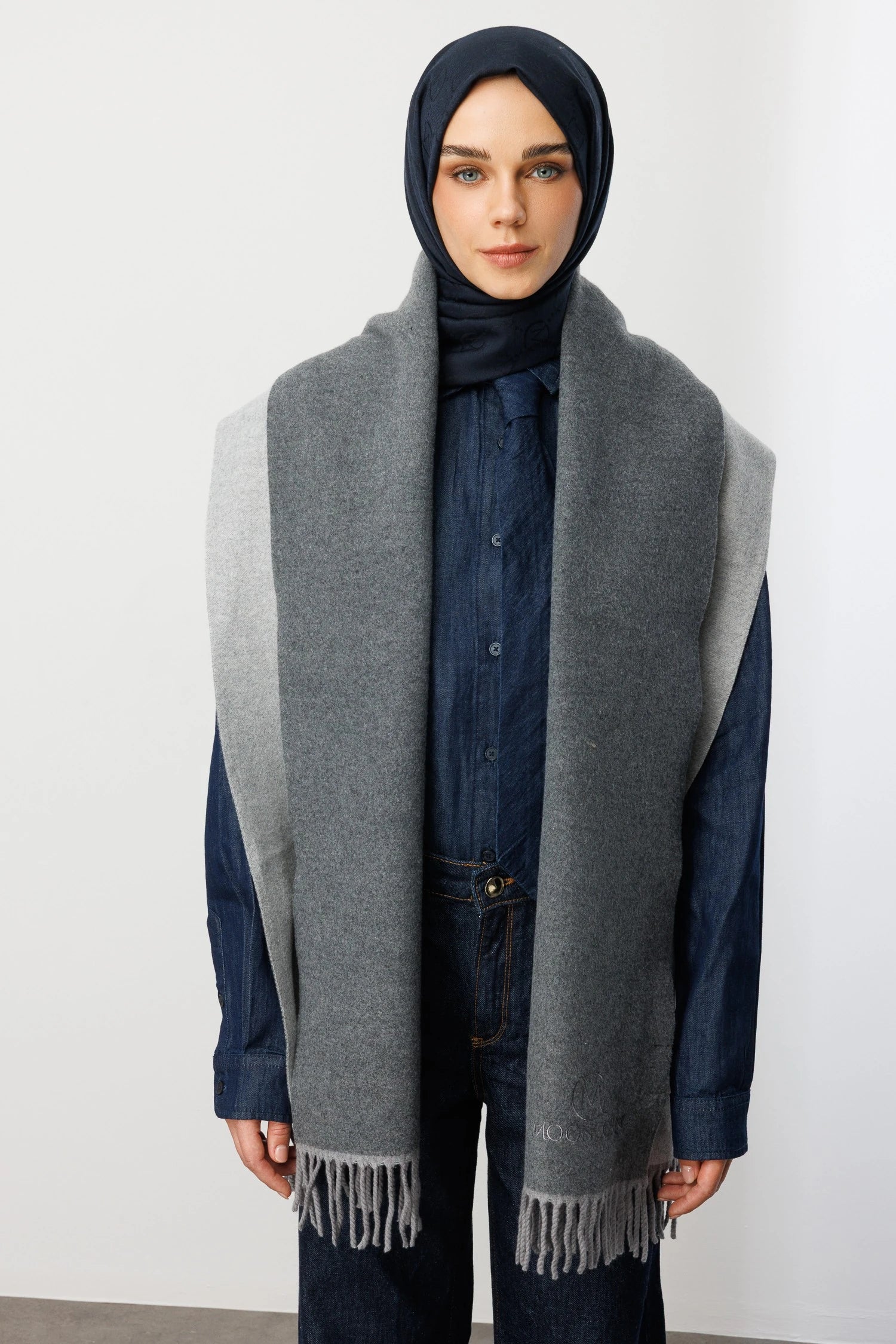 Double-Sided Wool Scarf - Gray Silver