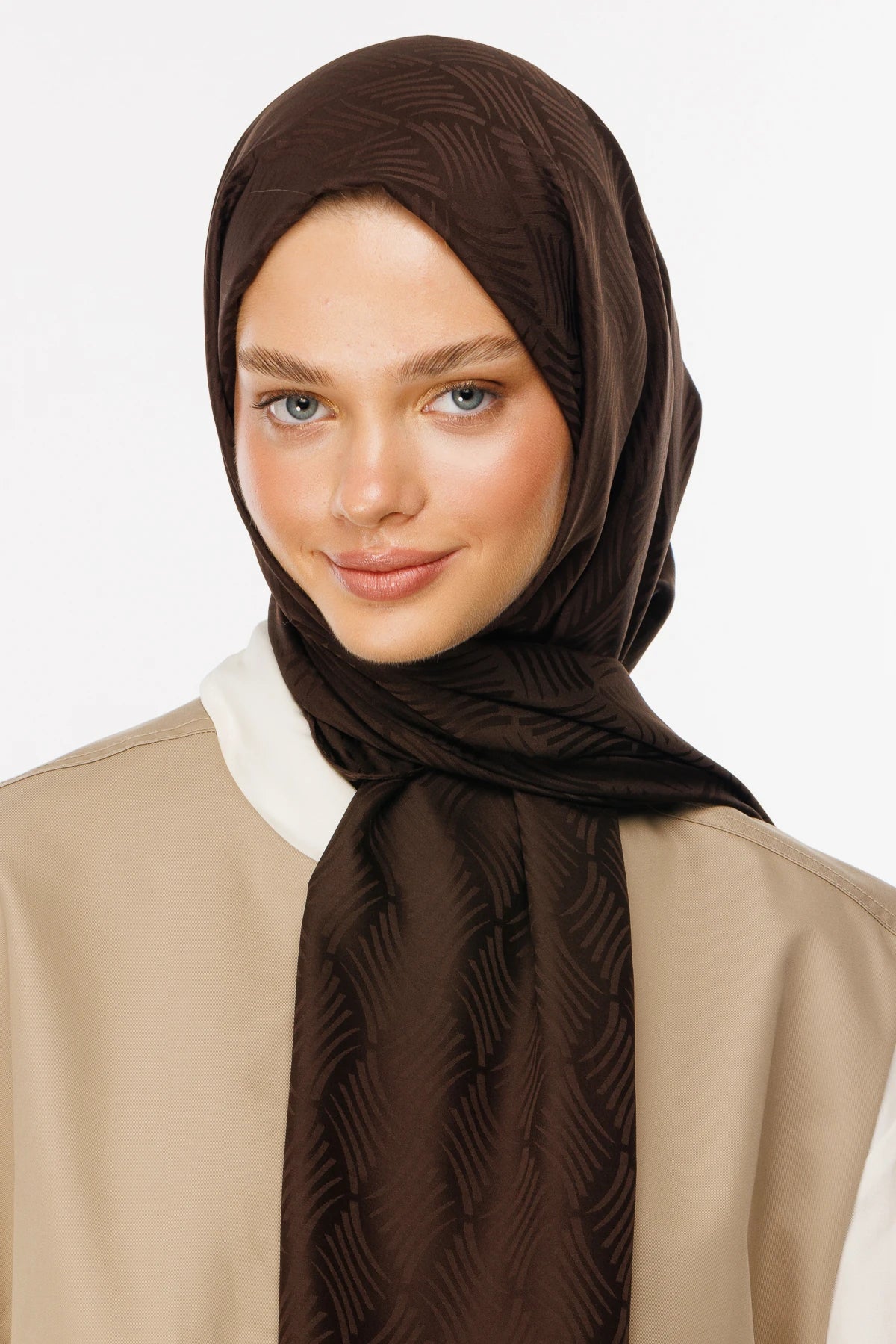 Aura Pattern Silky Jacquard Scarf - Bitter Coffee