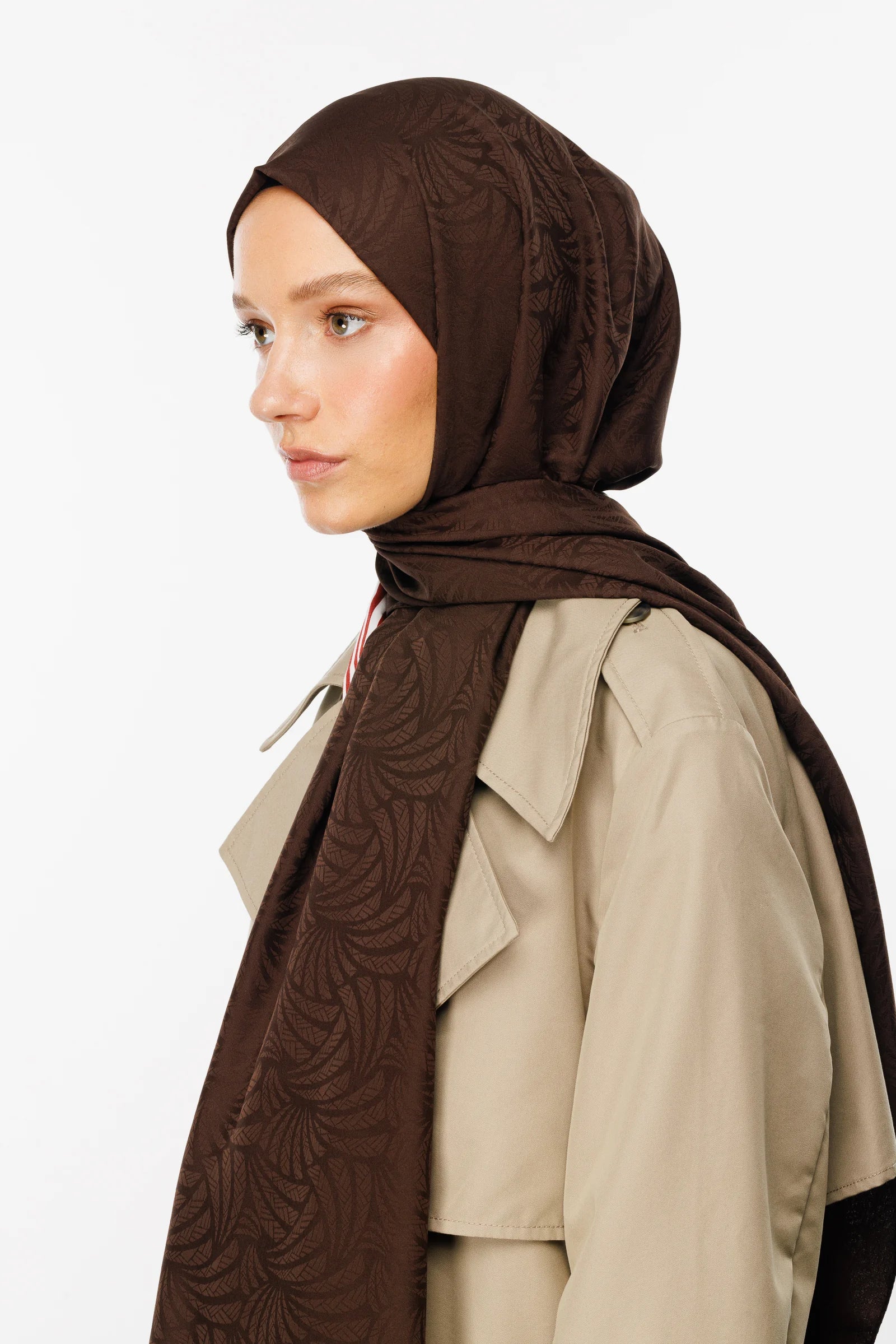 Artemis Pattern Silky Jacquard Scarf - Bitter Coffee