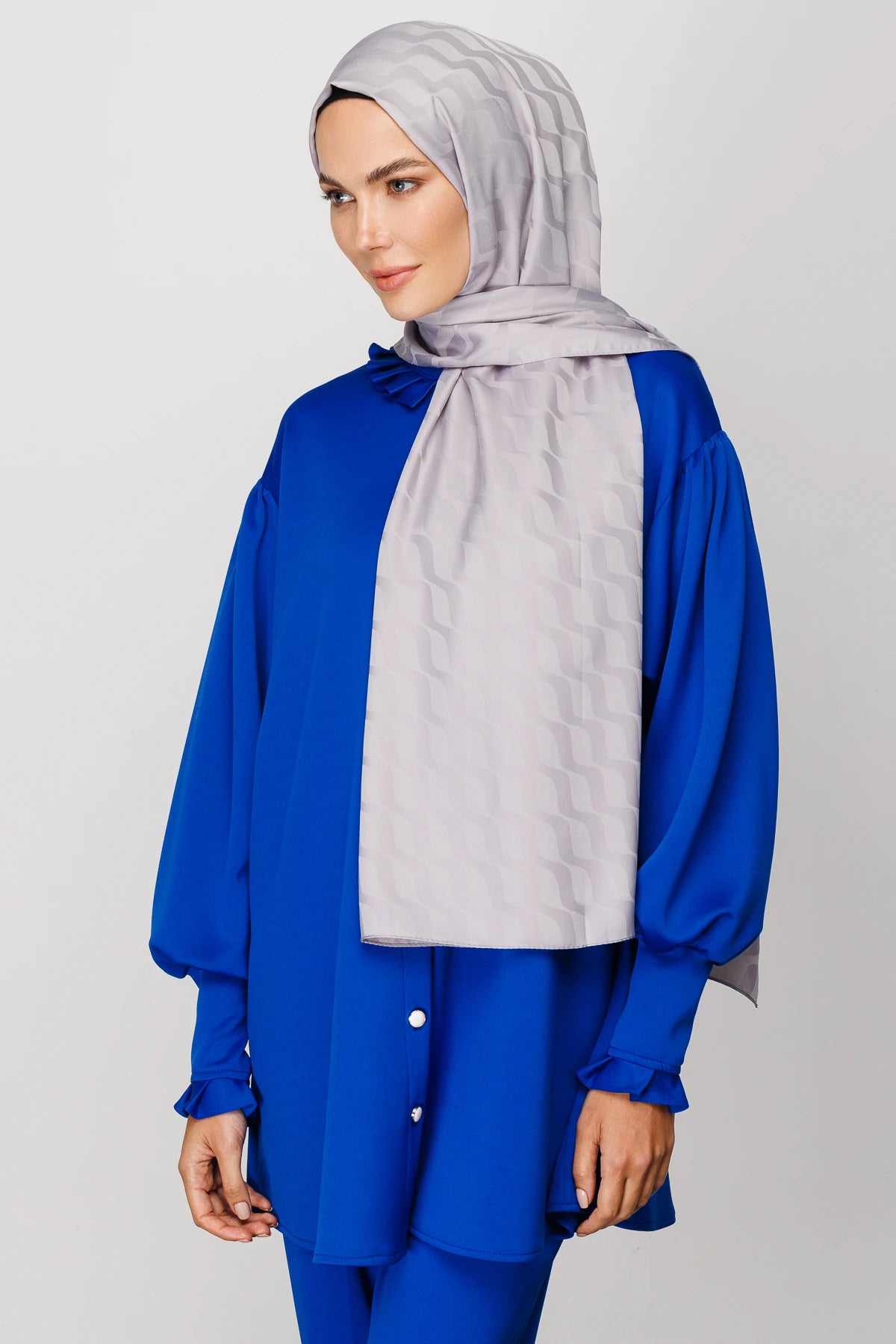 Wave Pattern Silky Jacquard Scarf - Silver