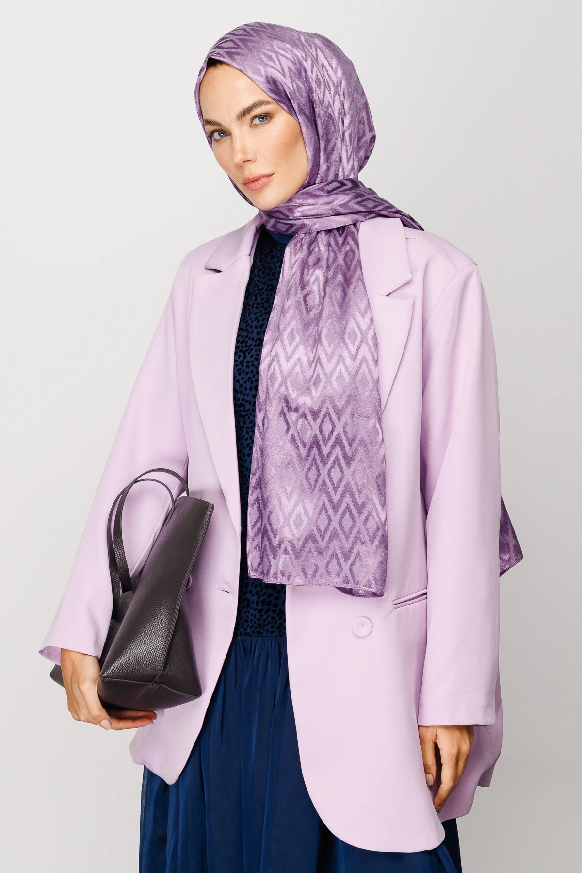 Tile Pattern Shiny Jacquard Shawl - Lavender