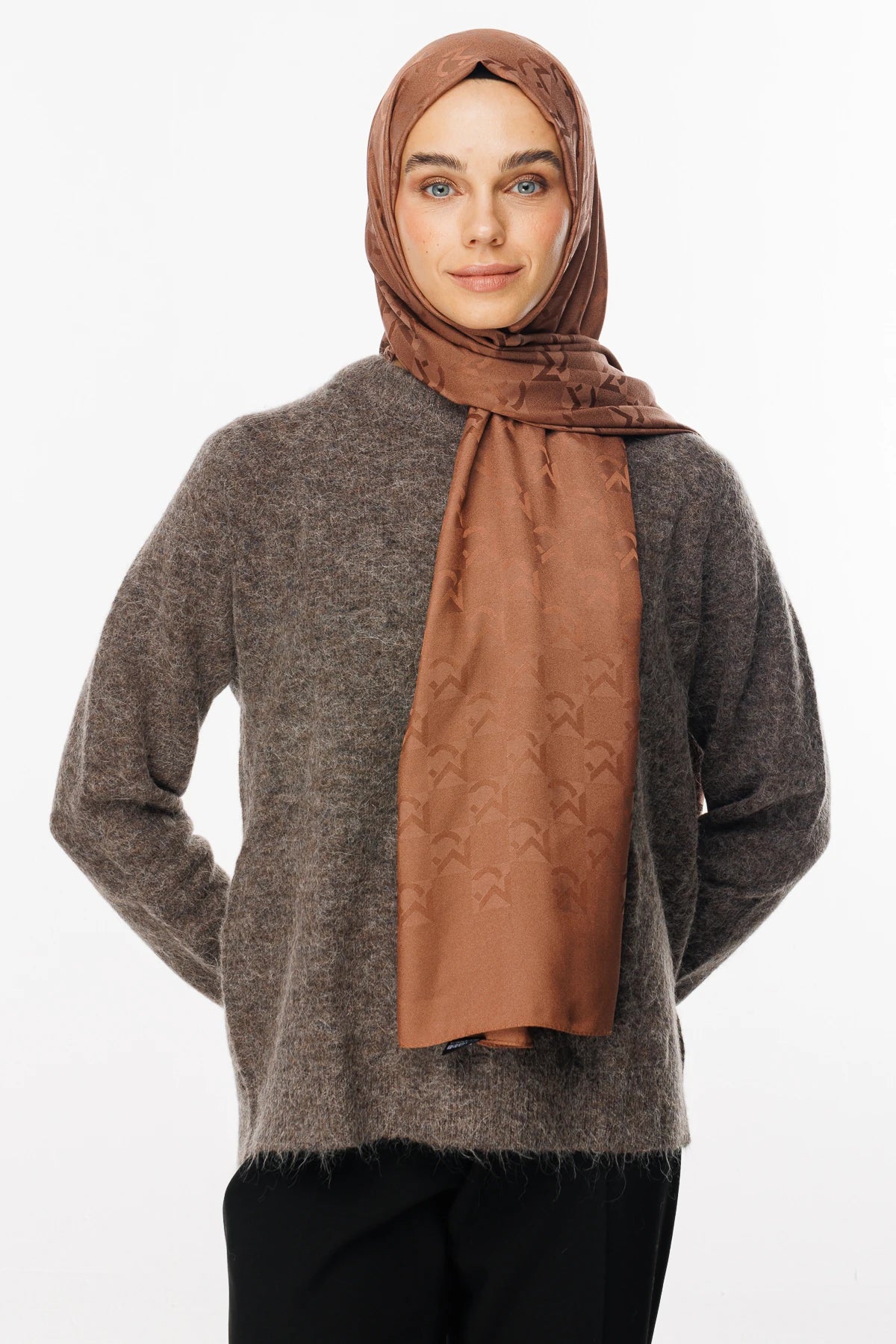 Mc Pattern Jacquard Shawl - Mansion