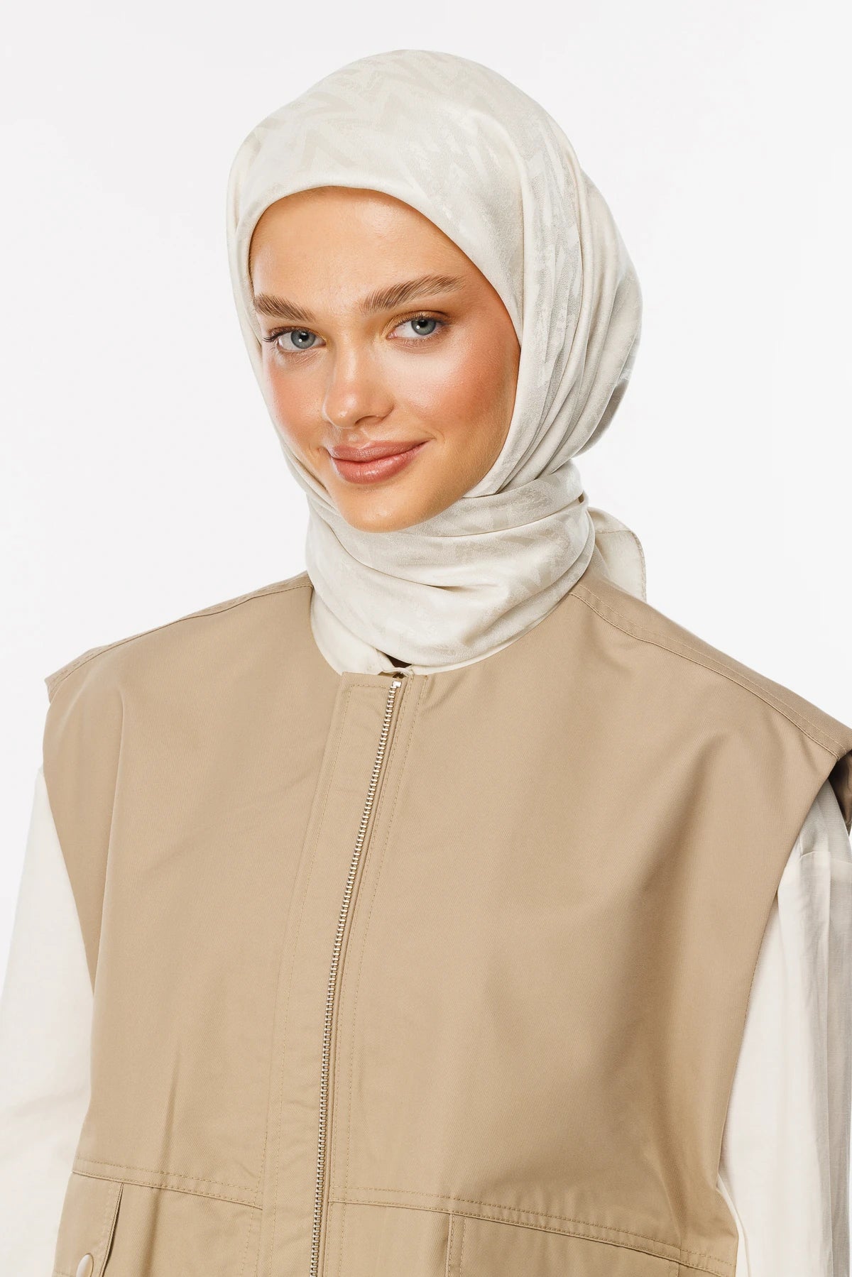Luxury Jacquard Scarf - Pearl