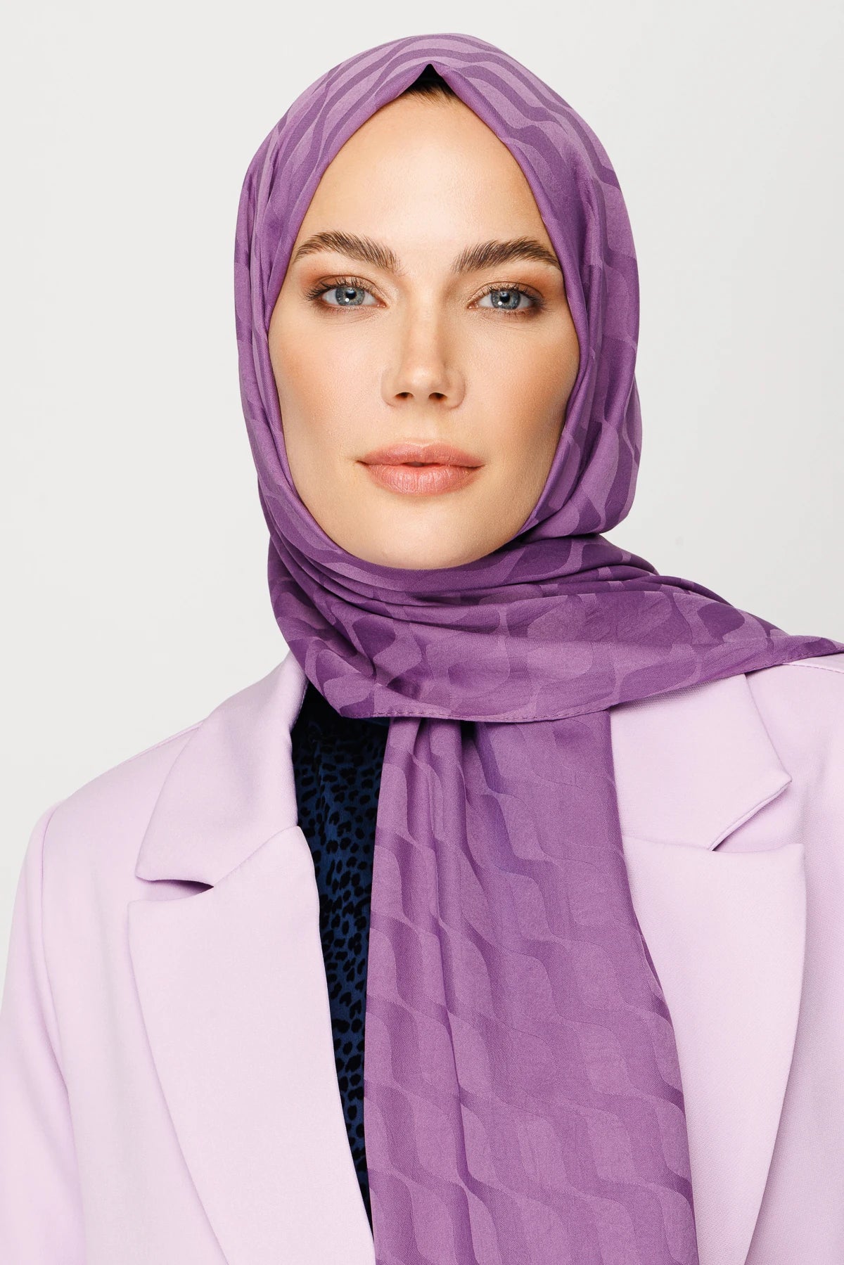 Wave Pattern Silky Jacquard Scarf - Lavender