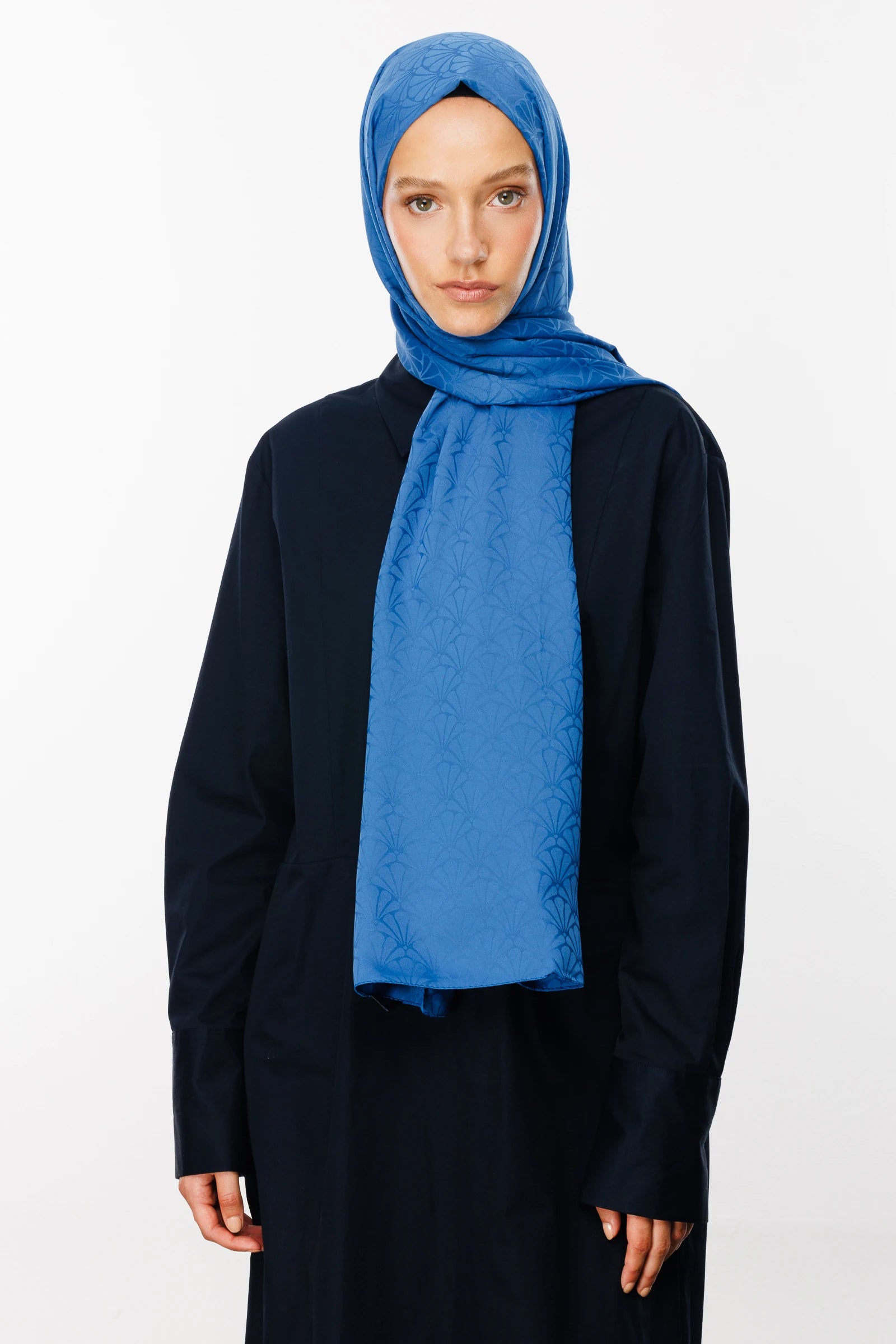 Lotus Pattern Silky Jacquard Scarf - Indigo