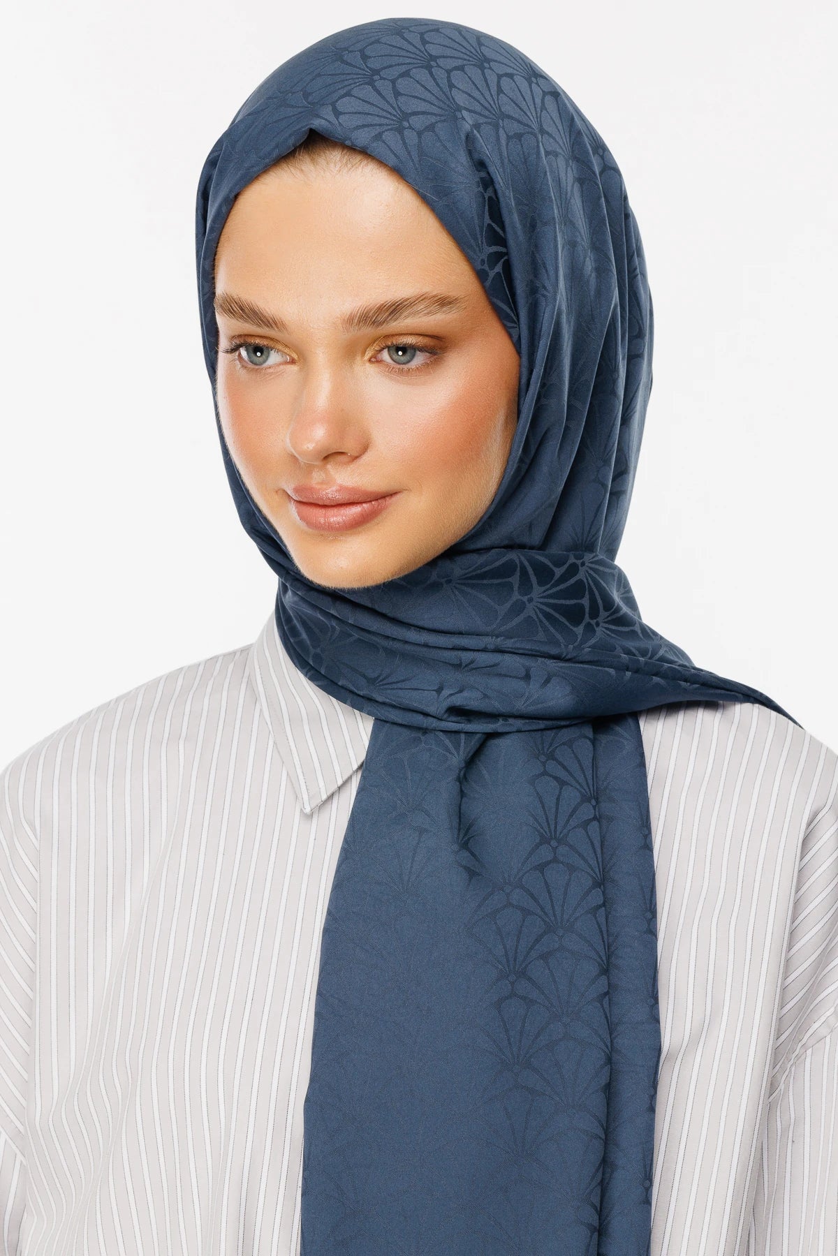 Lotus Pattern Silky Jacquard Scarf - Anthracite