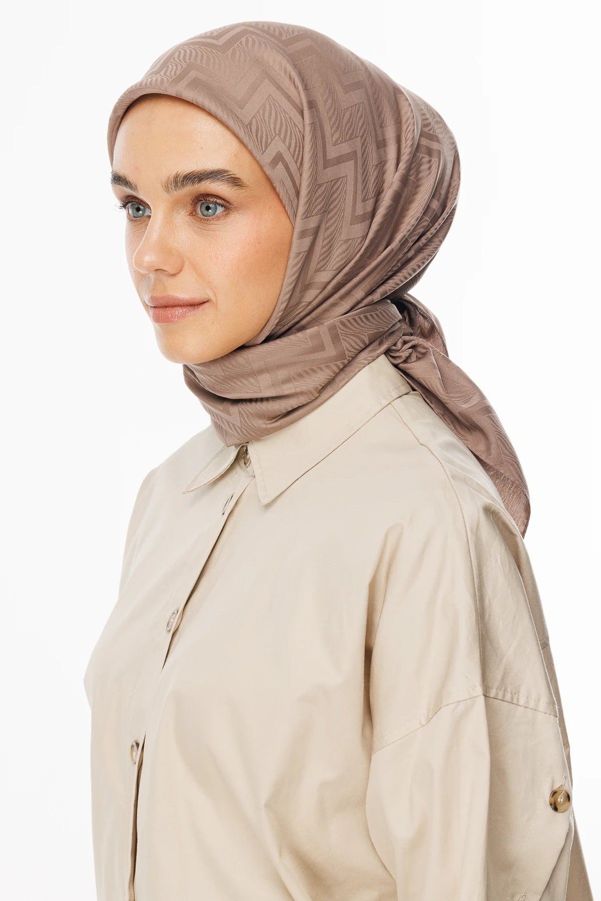 Viora Pattern Silky Jacquard Scarf - Canyon