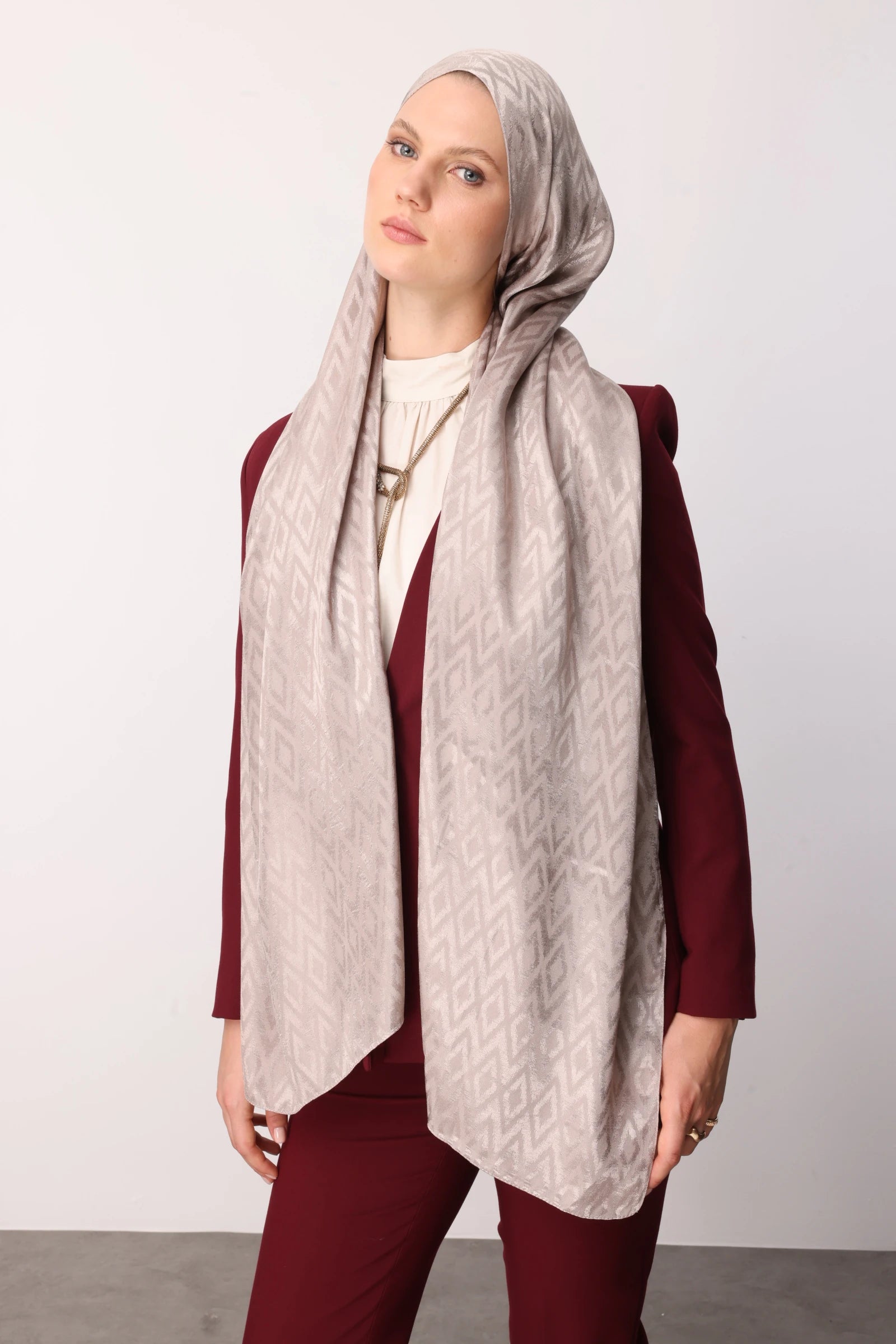 Tile Pattern Shiny Jacquard Shawl - Canyon