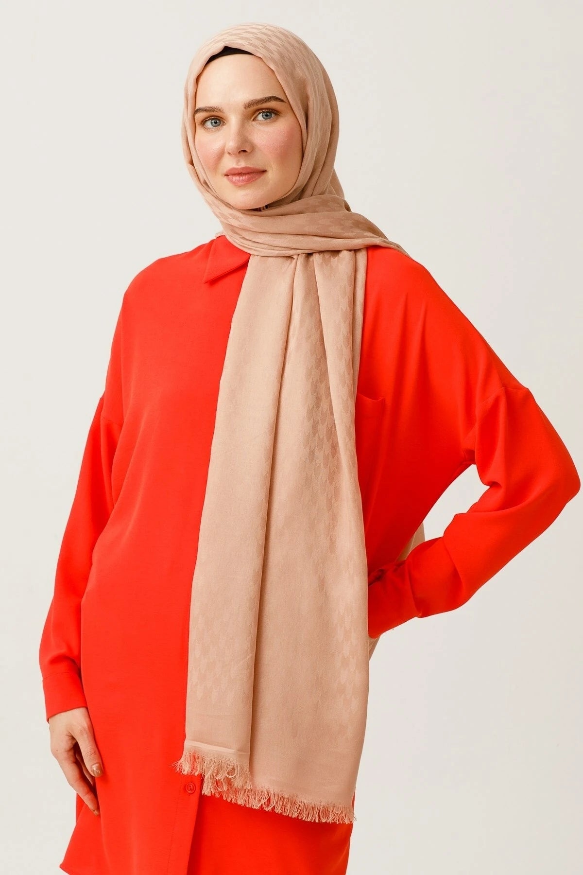 Swallow Pattern Cotton Jacquard Shawl - Rose