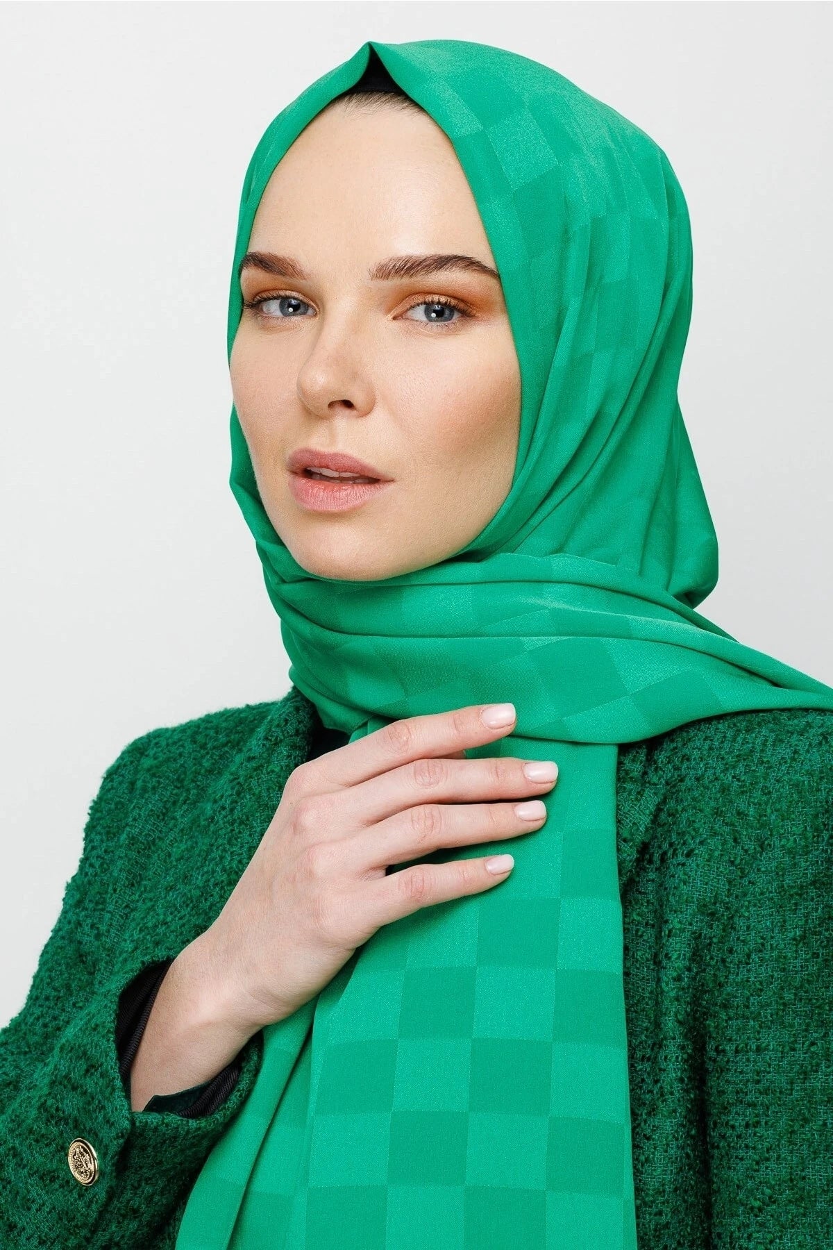 Checkerboard Pattern Silky Jacquard Shawl - Benetton Green