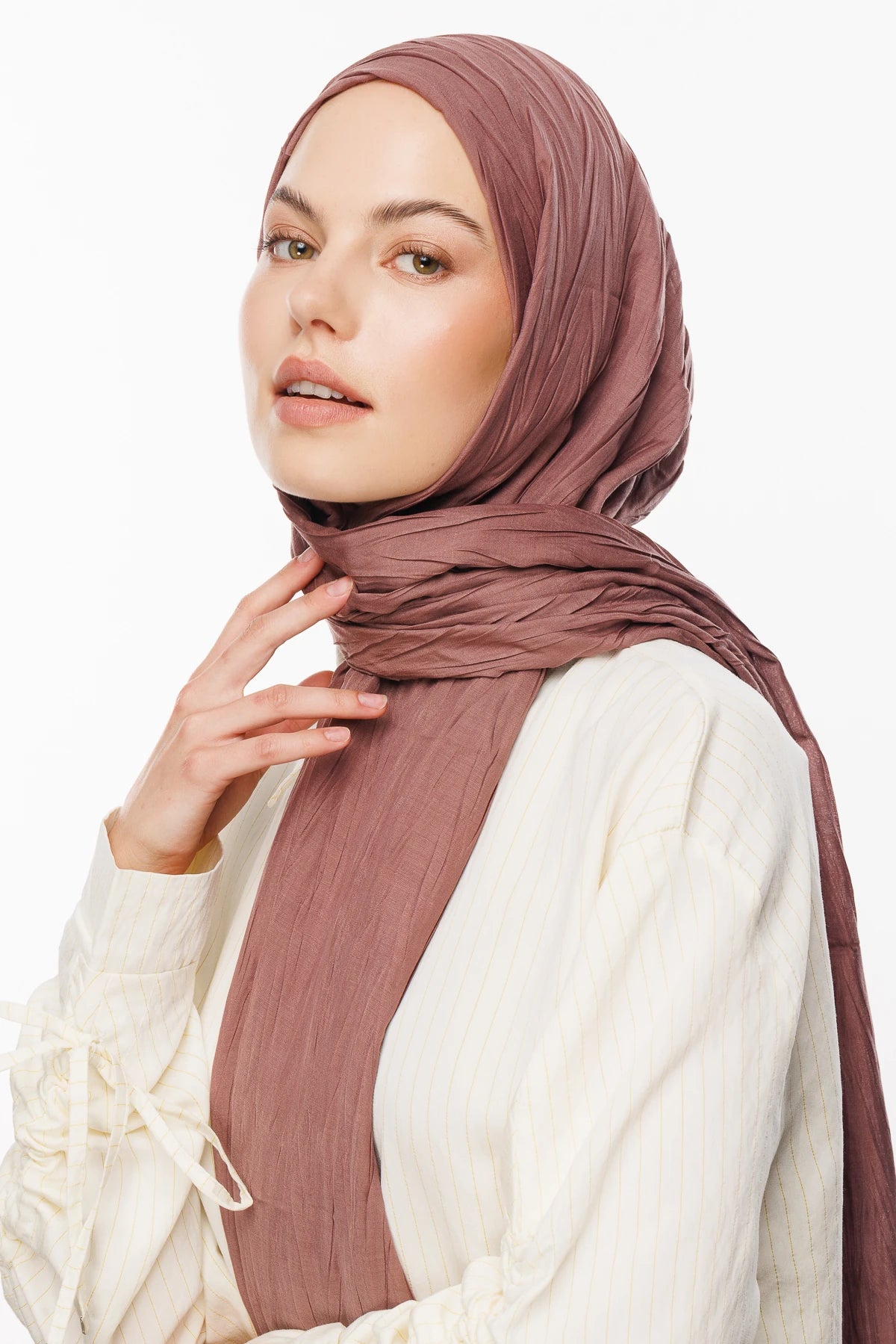 Pleated Bamboo Shawl - Garnet