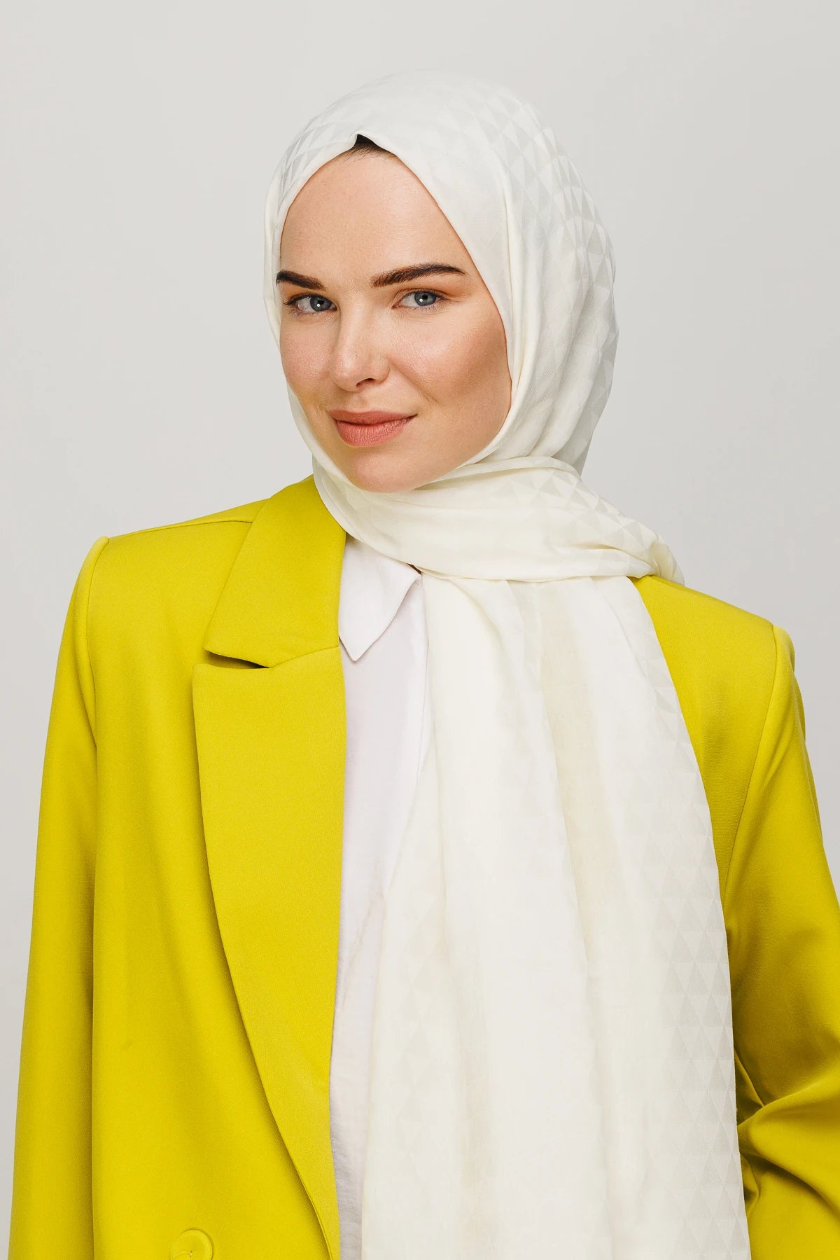 Prism Pattern Cotton Jacquard Scarf - Ecru