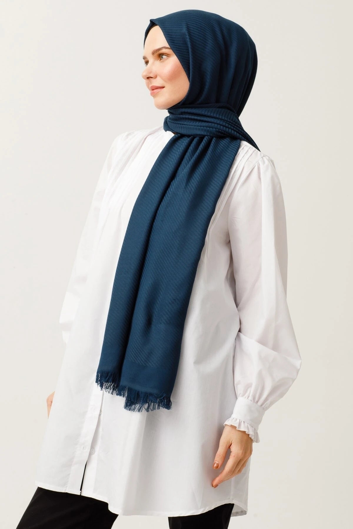 Striped Pattern Cotton Jacquard Scarf - Navy blue