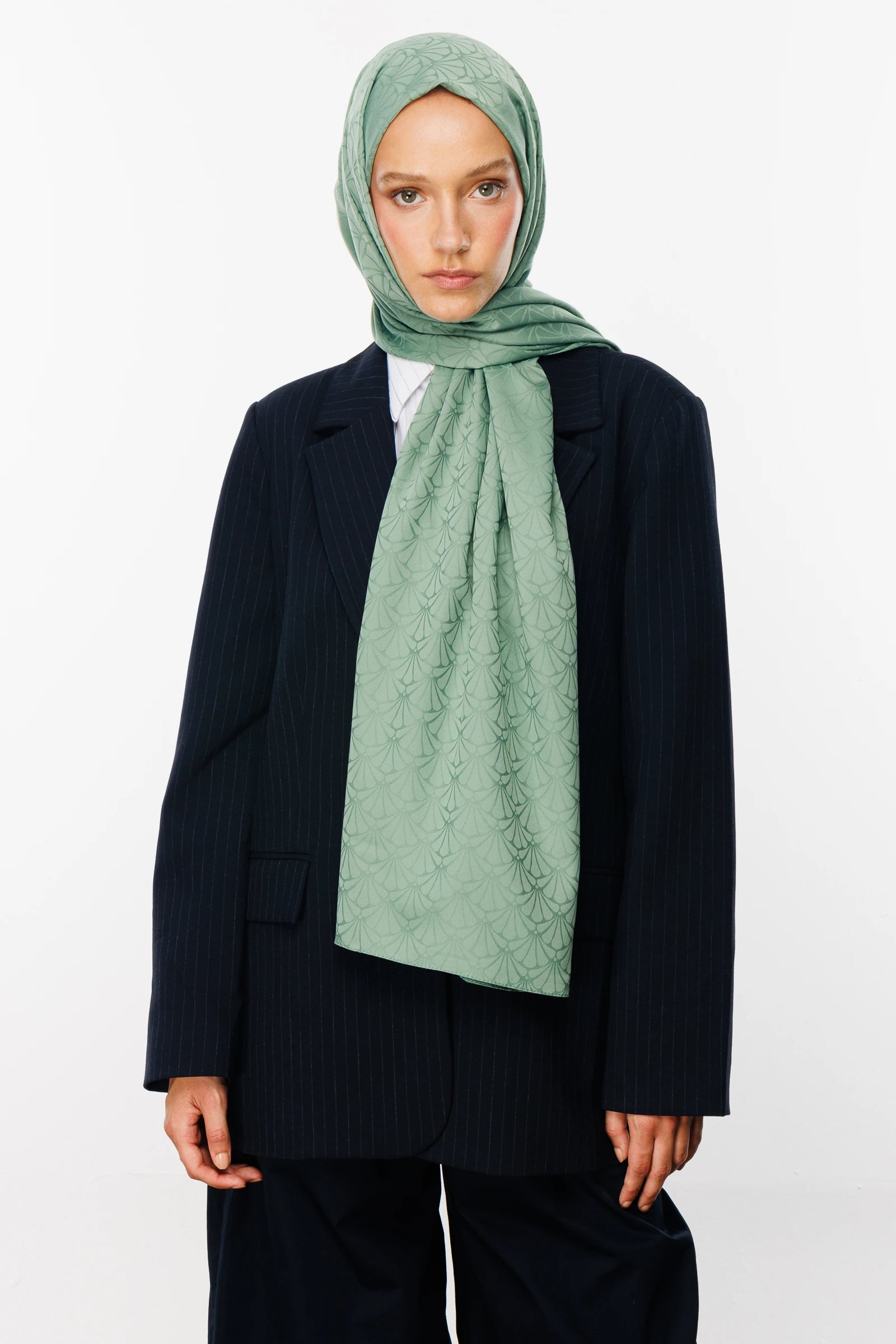 Lotus Pattern Silky Jacquard Scarf - Mold Green