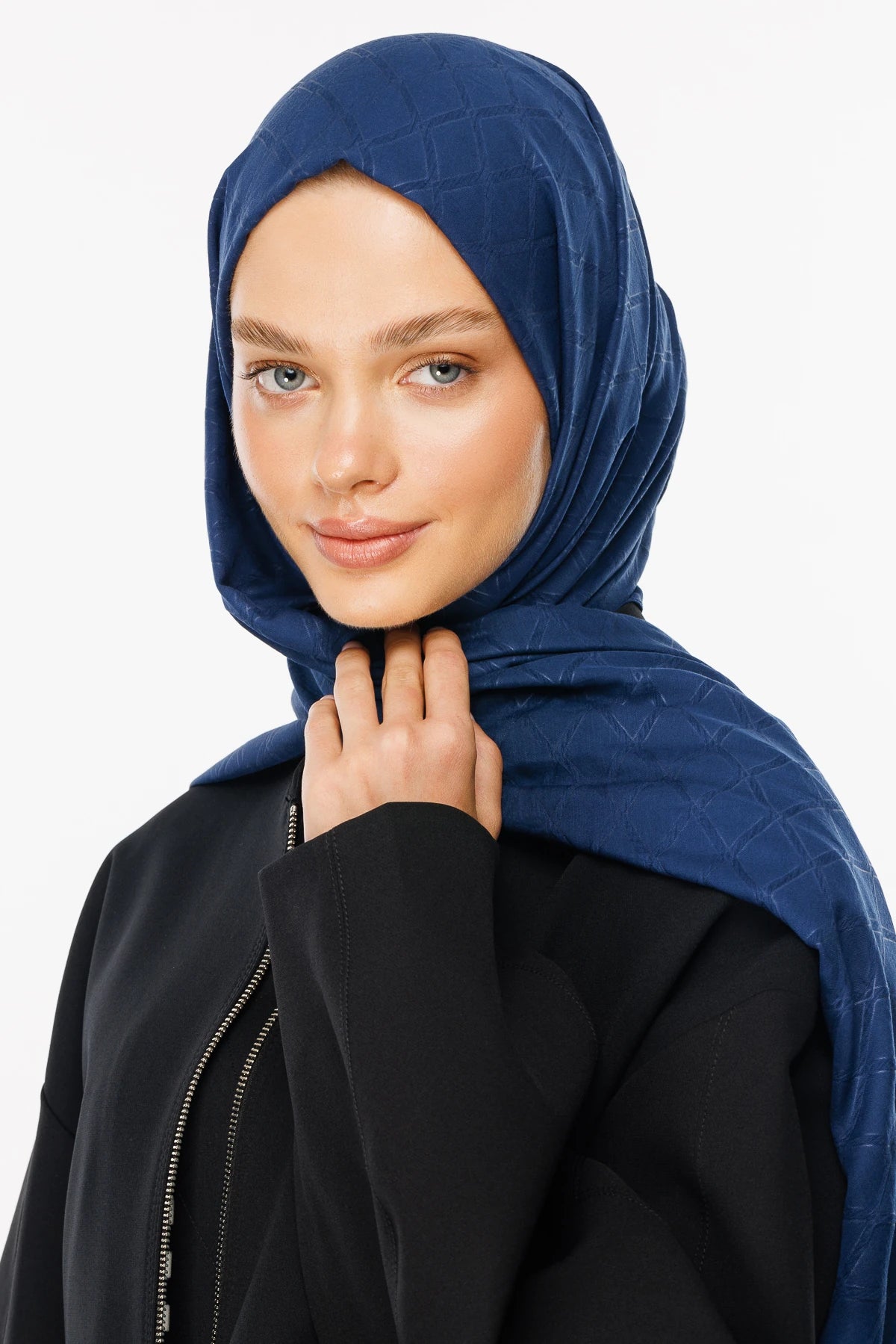 Bamboo Jacquard Shawl - Navy blue