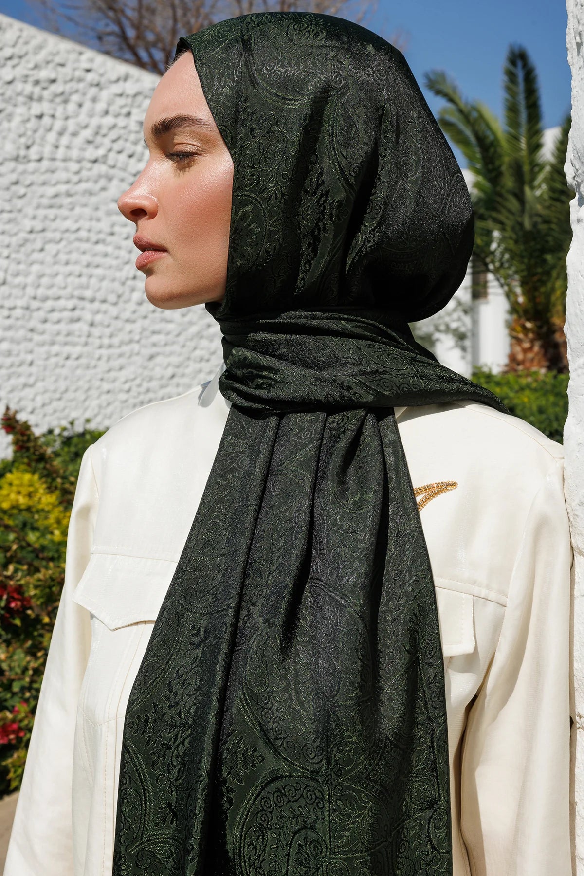 Vera Pattern Shine Line Scarf - Black-Khaki