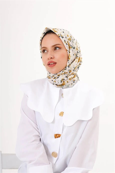 Hanging Pattern Pleated Scarf - Saffron