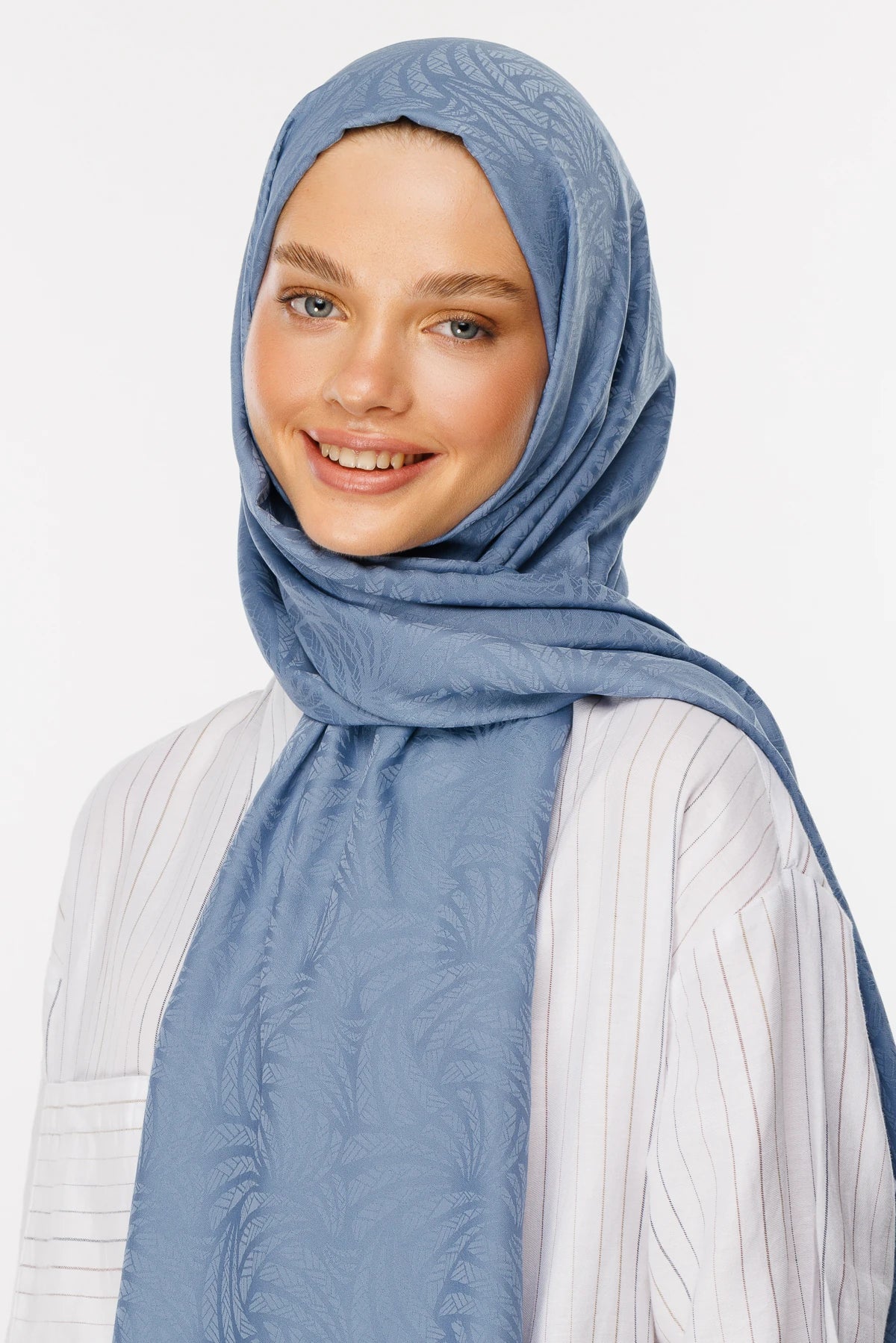Artemis Pattern Silky Jacquard Scarf - Sky Blue