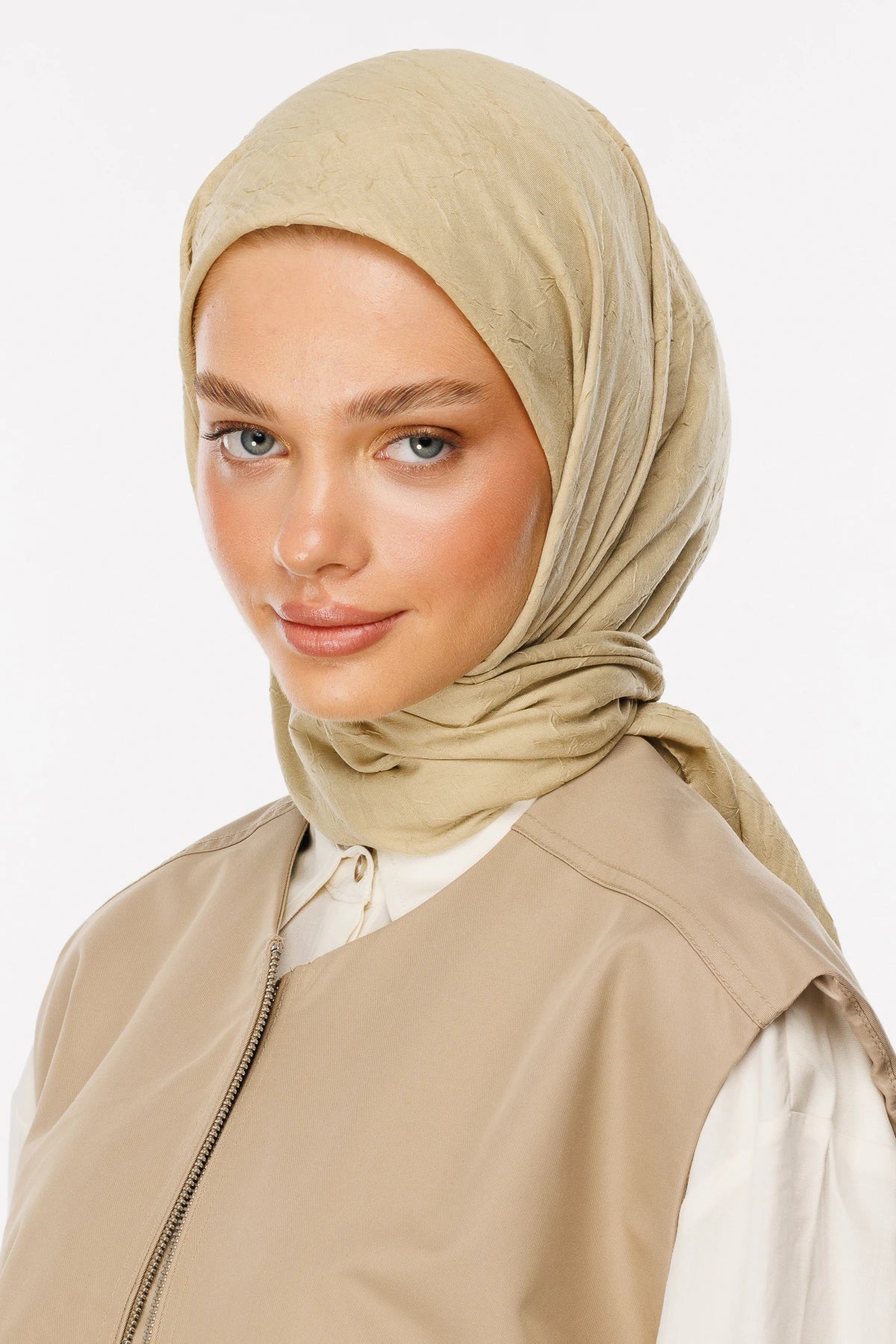 Bambu Eşarp