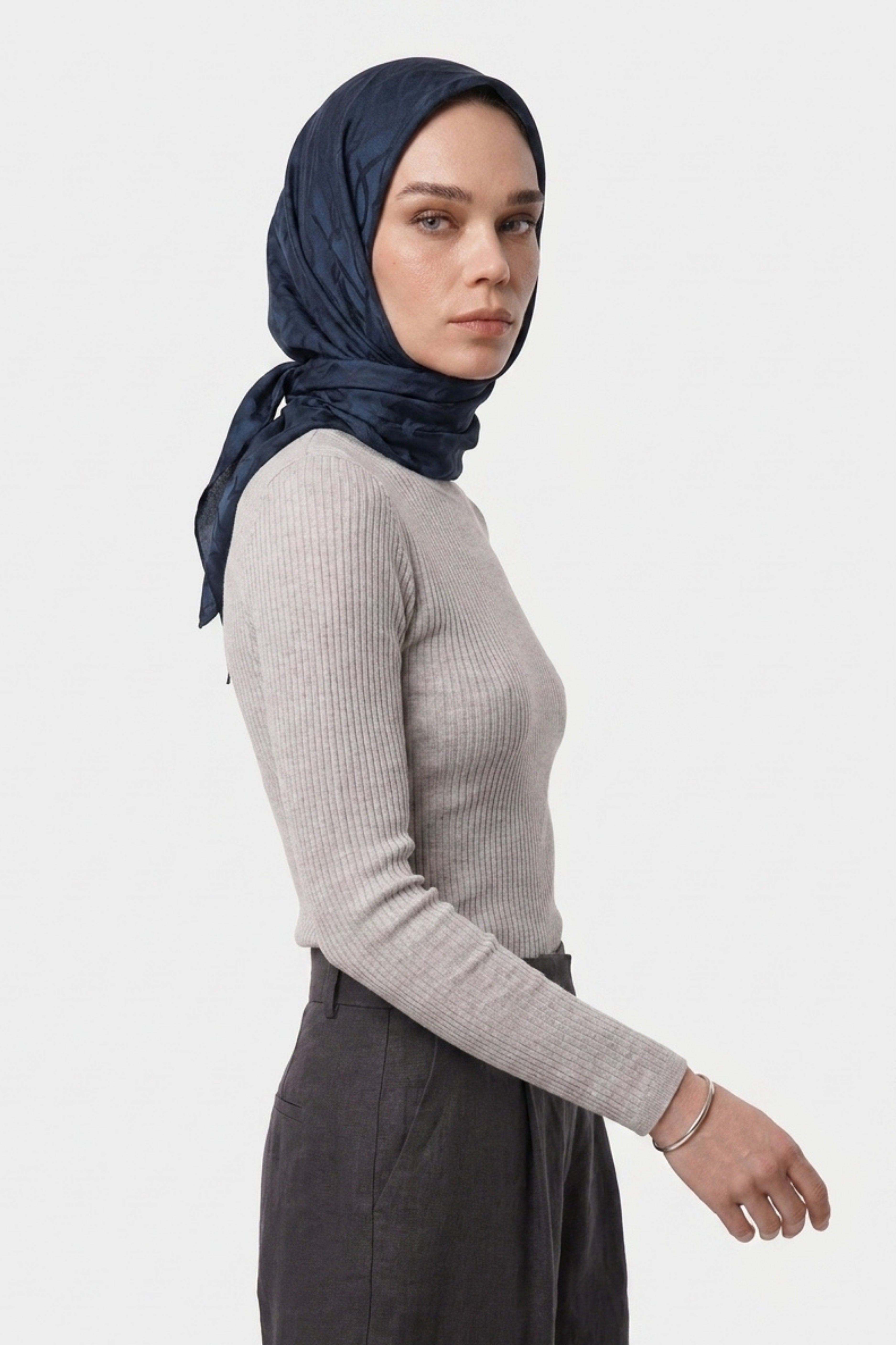 Chain Pattern Ayrobin Jacquard Scarf