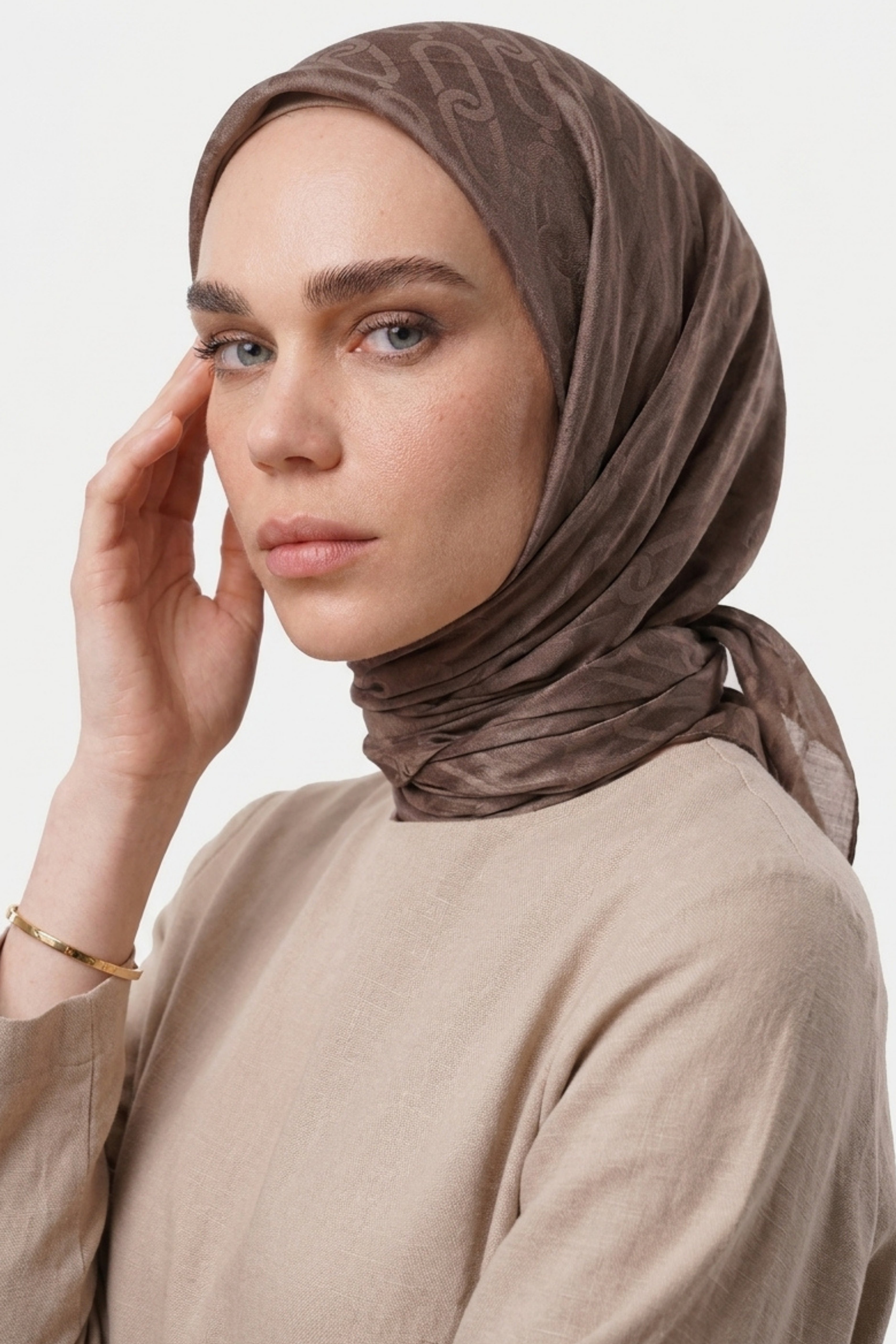 Chain Pattern Ayrobin Jacquard Scarf - Brown