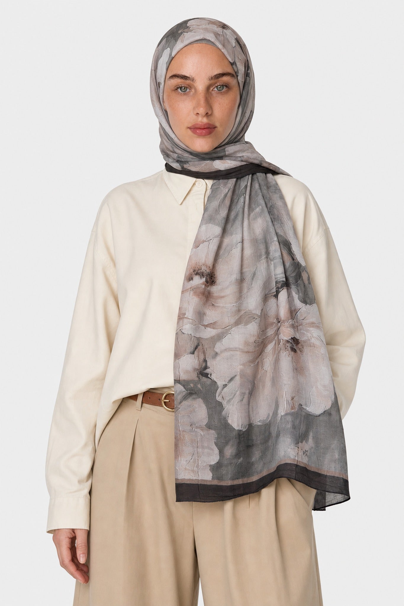 Fiore Pattern Neo Crash Shawl - Black