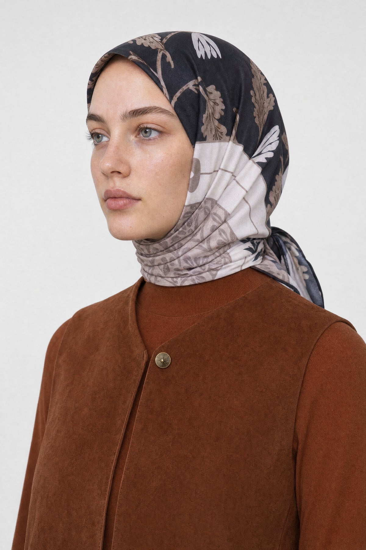 Veil Desen Organik Eşarp - Siyah